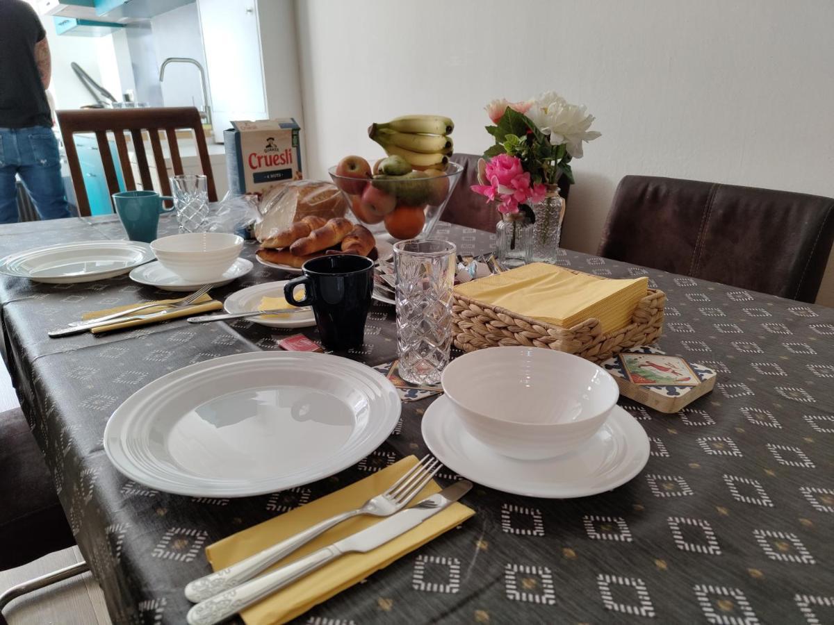 The Diesel Bed And Breakfast Rotterdam Esterno foto
