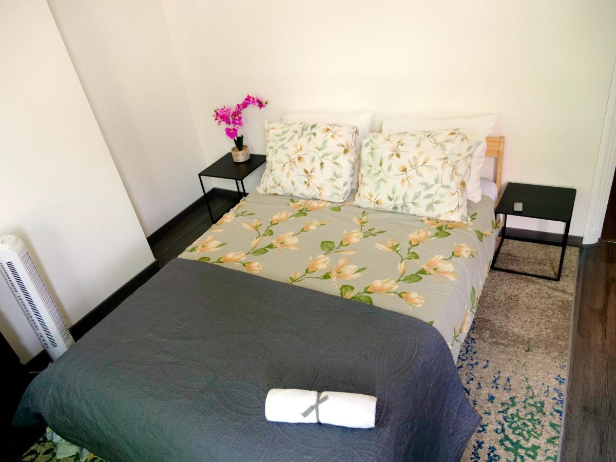 The Diesel Bed And Breakfast Rotterdam Esterno foto