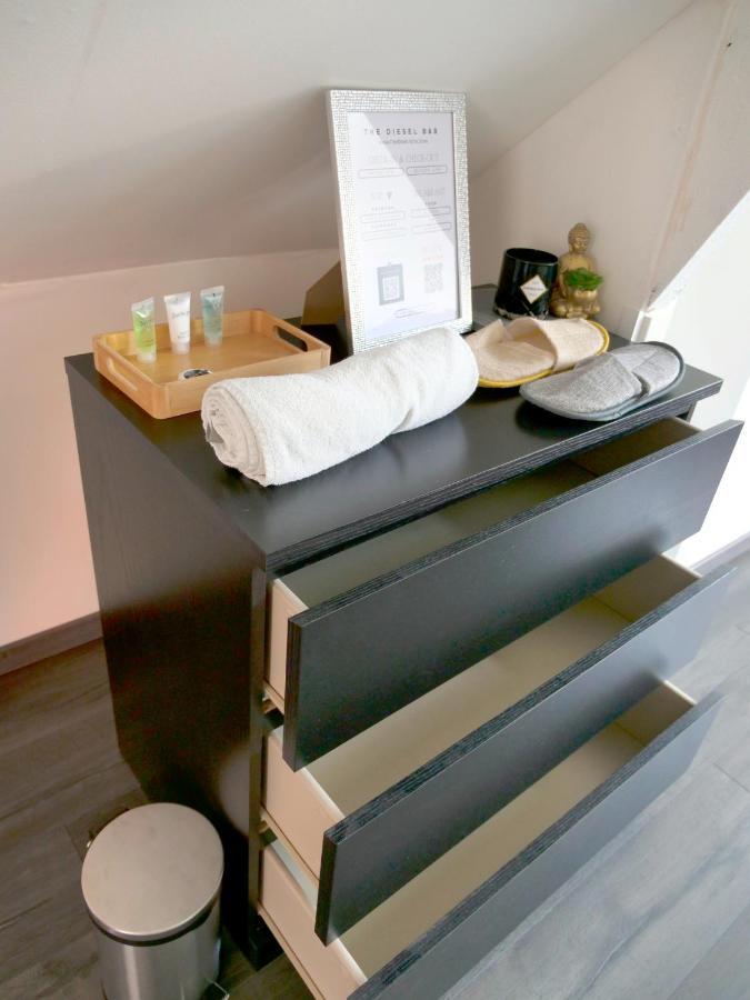 The Diesel Bed And Breakfast Rotterdam Esterno foto